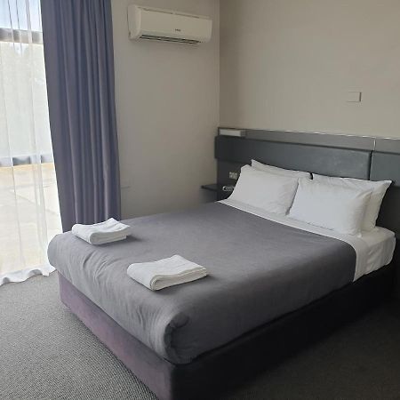 Prospect Hotel Motel Blacktown Exterior photo
